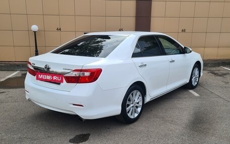 Toyota Camry, 2012 год, 1 700 000 рублей, 8 фотография