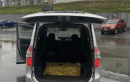 Toyota Noah III, 2007 год, 1 380 000 рублей, 15 фотография