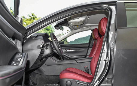 Mazda 3, 2025 год, 2 870 000 рублей, 9 фотография