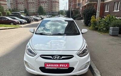 Hyundai Solaris II рестайлинг, 2013 год, 850 000 рублей, 1 фотография