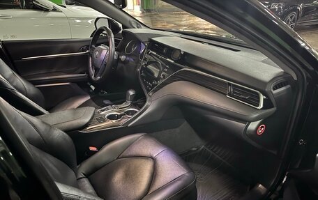 Toyota Camry, 2020 год, 3 700 000 рублей, 5 фотография