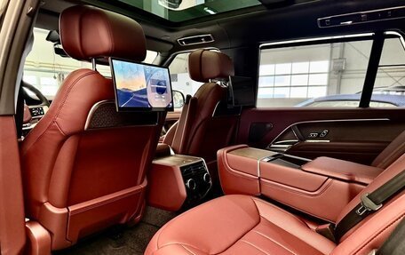 Land Rover Range Rover IV рестайлинг, 2025 год, 27 990 000 рублей, 10 фотография