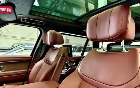 Land Rover Range Rover IV рестайлинг, 2025 год, 27 990 000 рублей, 16 фотография