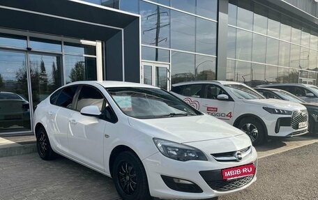 Opel Astra J, 2012 год, 790 000 рублей, 2 фотография