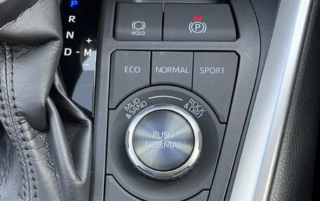 Toyota RAV4, 2023 год, 3 433 000 рублей, 22 фотография