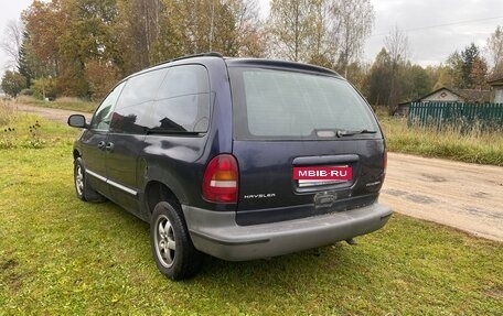 Chrysler Voyager III, 1999 год, 275 000 рублей, 6 фотография