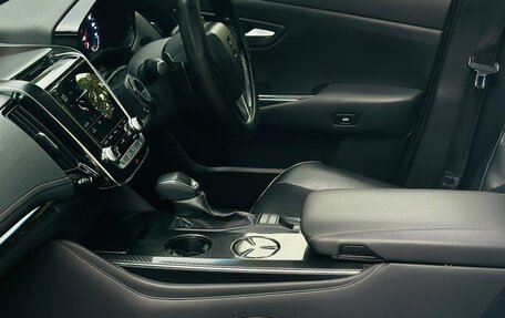 Toyota Crown, 2019 год, 3 200 000 рублей, 8 фотография