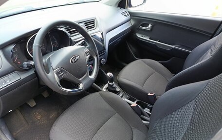 KIA Rio III рестайлинг, 2016 год, 935 000 рублей, 20 фотография