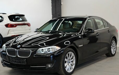 BMW 5 серия, 2013 год, 1 755 000 рублей, 1 фотография