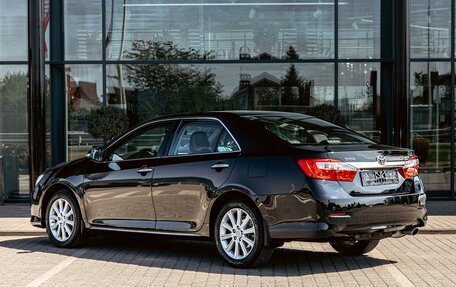 Toyota Camry, 2014 год, 1 395 000 рублей, 4 фотография