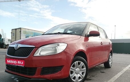 Skoda Fabia II, 2013 год, 500 000 рублей, 1 фотография