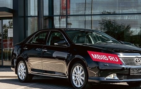 Toyota Camry, 2014 год, 1 395 000 рублей, 7 фотография