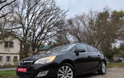 Opel Astra J, 2011 год, 645 000 рублей, 1 фотография