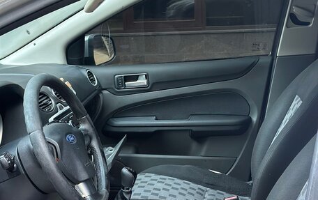 Ford Focus II рестайлинг, 2008 год, 330 000 рублей, 16 фотография