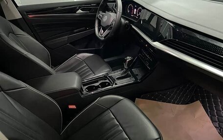 Volkswagen Passat B8 рестайлинг, 2023 год, 2 270 000 рублей, 13 фотография