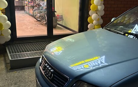 Audi A6, 1998 год, 464 000 рублей, 10 фотография