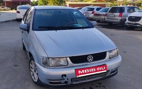Volkswagen Polo III рестайлинг, 1999 год, 120 000 рублей, 4 фотография