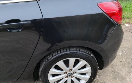 Opel Astra J, 2011 год, 645 000 рублей, 12 фотография