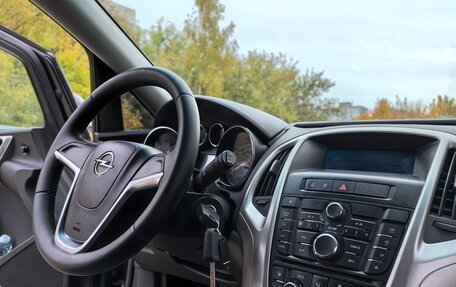 Opel Astra J, 2011 год, 645 000 рублей, 24 фотография