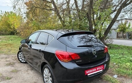 Opel Astra J, 2011 год, 645 000 рублей, 29 фотография