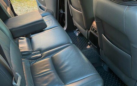 Toyota Land Cruiser Prado 120 рестайлинг, 2008 год, 1 950 000 рублей, 3 фотография
