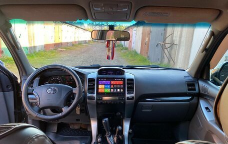 Toyota Land Cruiser Prado 120 рестайлинг, 2008 год, 1 950 000 рублей, 12 фотография