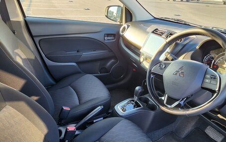Mitsubishi Mirage VI рестайлинг, 2020 год, 1 100 000 рублей, 9 фотография