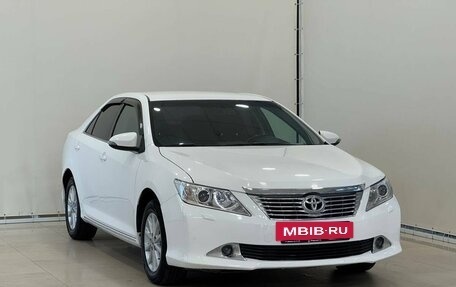 Toyota Camry, 2012 год, 1 417 000 рублей, 2 фотография