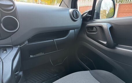 Peugeot Partner II рестайлинг 2, 2020 год, 1 800 000 рублей, 19 фотография