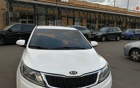 KIA Rio III рестайлинг, 2012 год, 890 000 рублей, 3 фотография