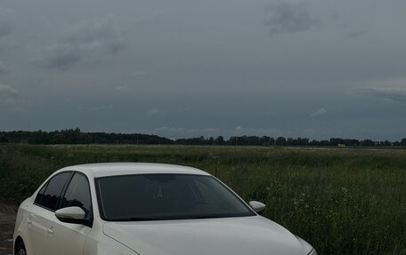 Volkswagen Jetta VI, 2011 год, 870 000 рублей, 14 фотография