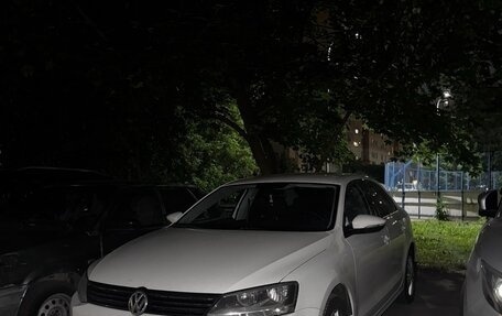 Volkswagen Jetta VI, 2011 год, 870 000 рублей, 12 фотография