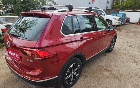 Volkswagen Tiguan II, 2018 год, 2 350 000 рублей, 5 фотография