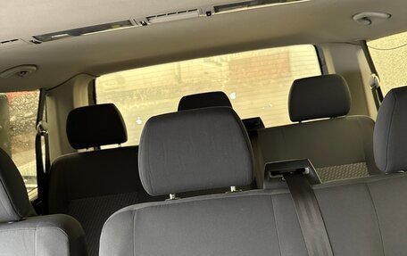 Volkswagen Caravelle T5, 2014 год, 1 750 000 рублей, 7 фотография