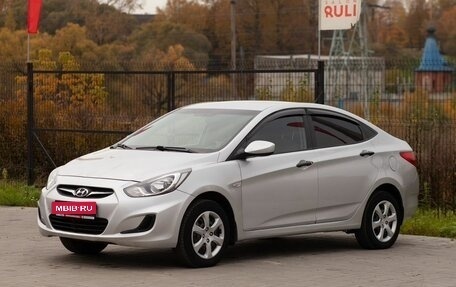 Hyundai Solaris II рестайлинг, 2012 год, 775 000 рублей, 1 фотография