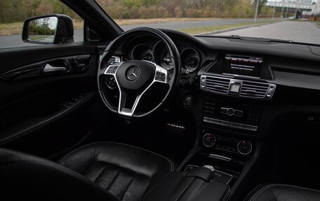 Mercedes-Benz CLS, 2013 год, 2 700 000 рублей, 13 фотография
