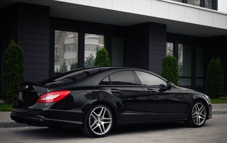 Mercedes-Benz CLS, 2013 год, 2 700 000 рублей, 36 фотография