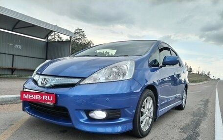 Honda Fit Shuttle I рестайлинг, 2012 год, 920 000 рублей, 2 фотография