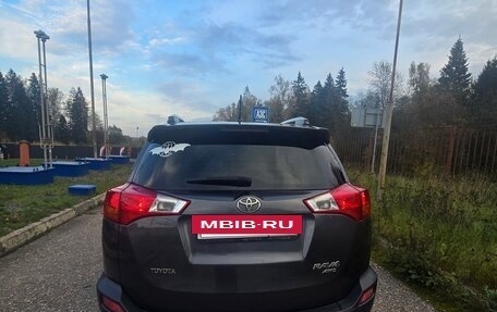 Toyota RAV4, 2015 год, 2 250 000 рублей, 4 фотография