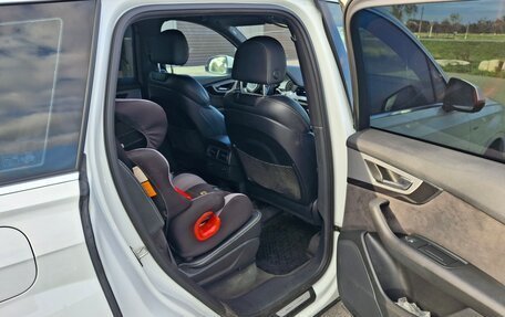 Audi Q7, 2018 год, 3 810 000 рублей, 14 фотография