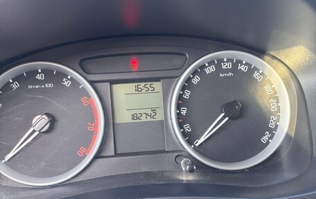 Skoda Fabia II, 2010 год, 380 000 рублей, 4 фотография