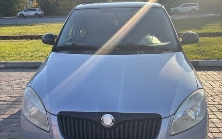 Skoda Fabia II, 2010 год, 380 000 рублей, 3 фотография