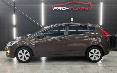 Hyundai Solaris II рестайлинг, 2016 год, 955 000 рублей, 2 фотография