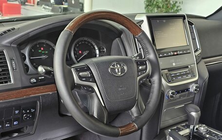 Toyota Land Cruiser 200, 2016 год, 6 769 000 рублей, 15 фотография