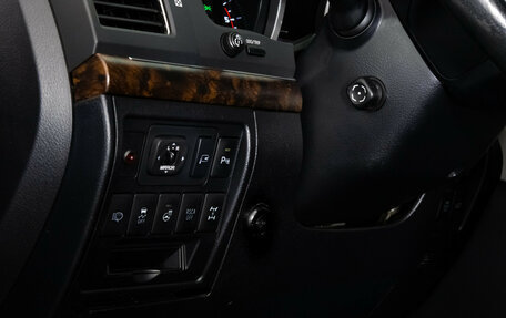 Toyota Land Cruiser 200, 2012 год, 3 699 000 рублей, 23 фотография
