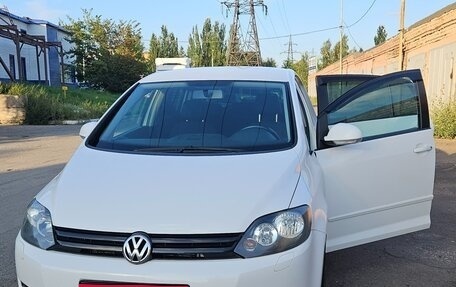 Volkswagen Golf Plus II, 2012 год, 700 000 рублей, 1 фотография