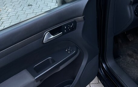 Volkswagen Touran III, 2008 год, 780 000 рублей, 12 фотография