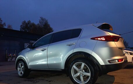 KIA Sportage IV рестайлинг, 2016 год, 1 530 000 рублей, 5 фотография