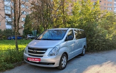 Hyundai Grand Starex Grand Starex I рестайлинг 2, 2008 год, 999 990 рублей, 14 фотография