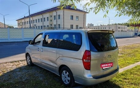 Hyundai Grand Starex Grand Starex I рестайлинг 2, 2008 год, 999 990 рублей, 4 фотография
